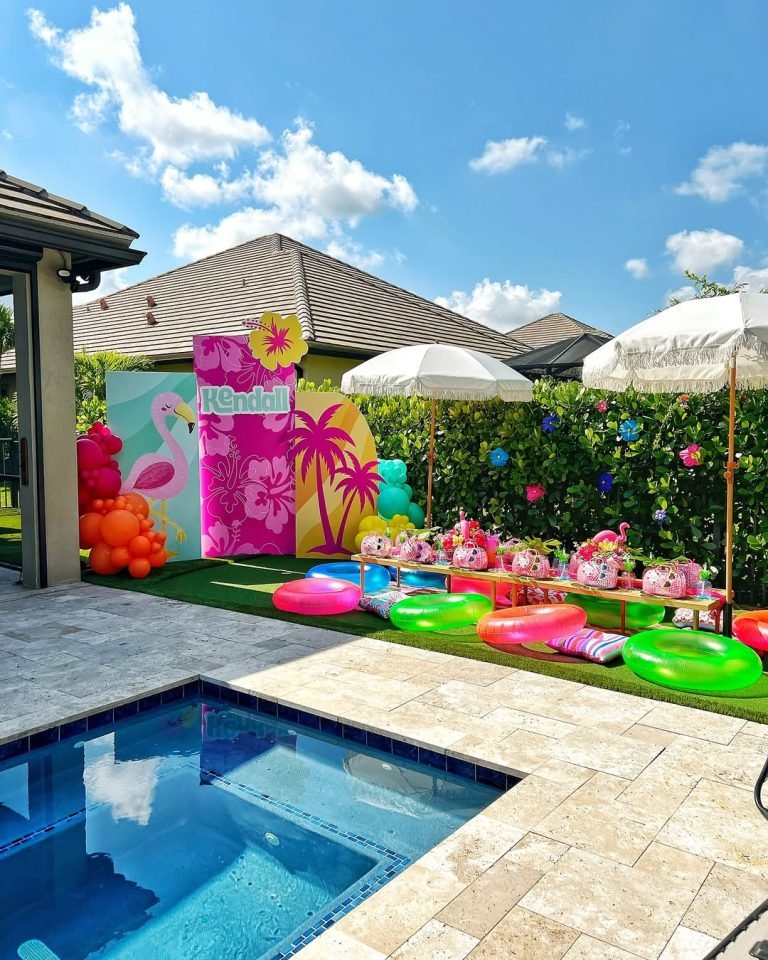 22 Summer Pool Party Ideas That Feel Like a Vacation—Without Leaving ...