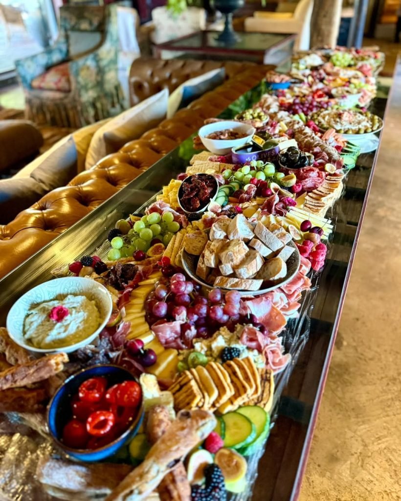 20 Insanely Gorgeous Wedding Charcuterie Board Ideas for 2025 That ...