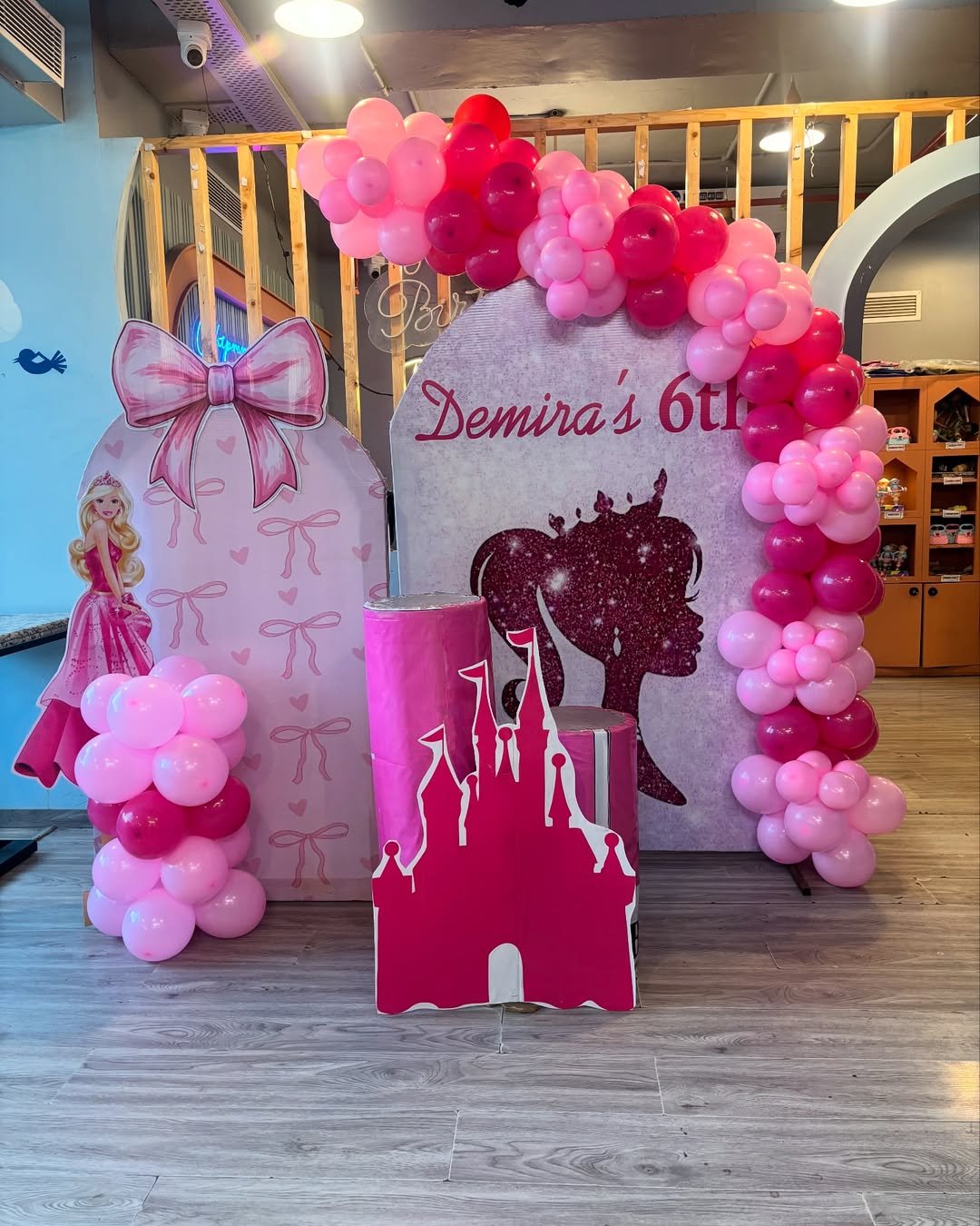 Barbie Castle Chic 