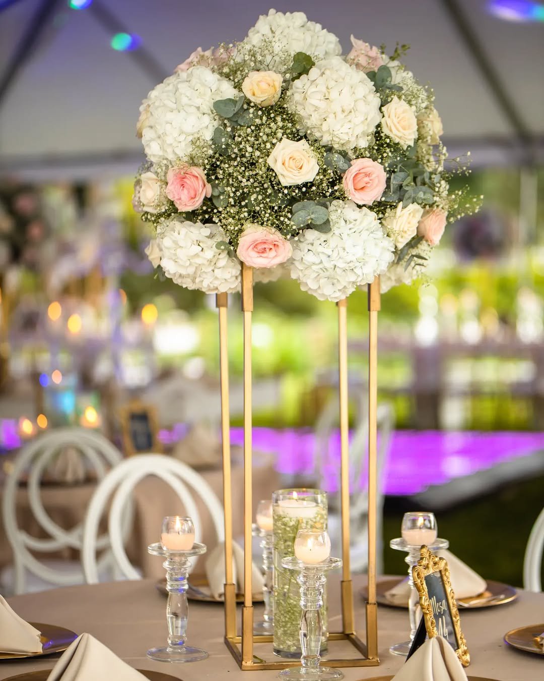 Blush & White Luxe 