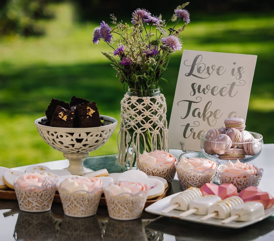 Boho Sweet Treats 