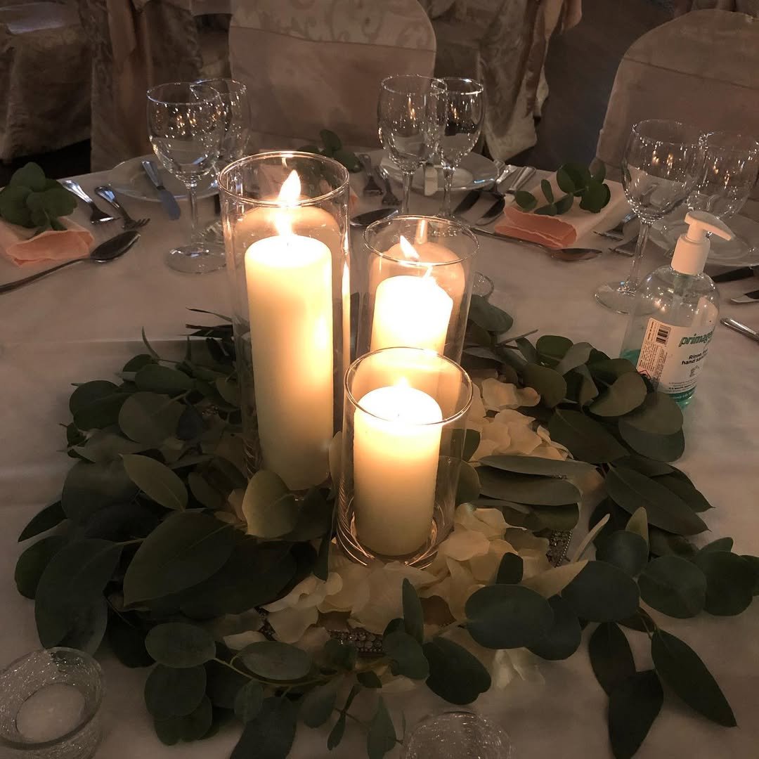 Candlelit Eucalyptus Glow 