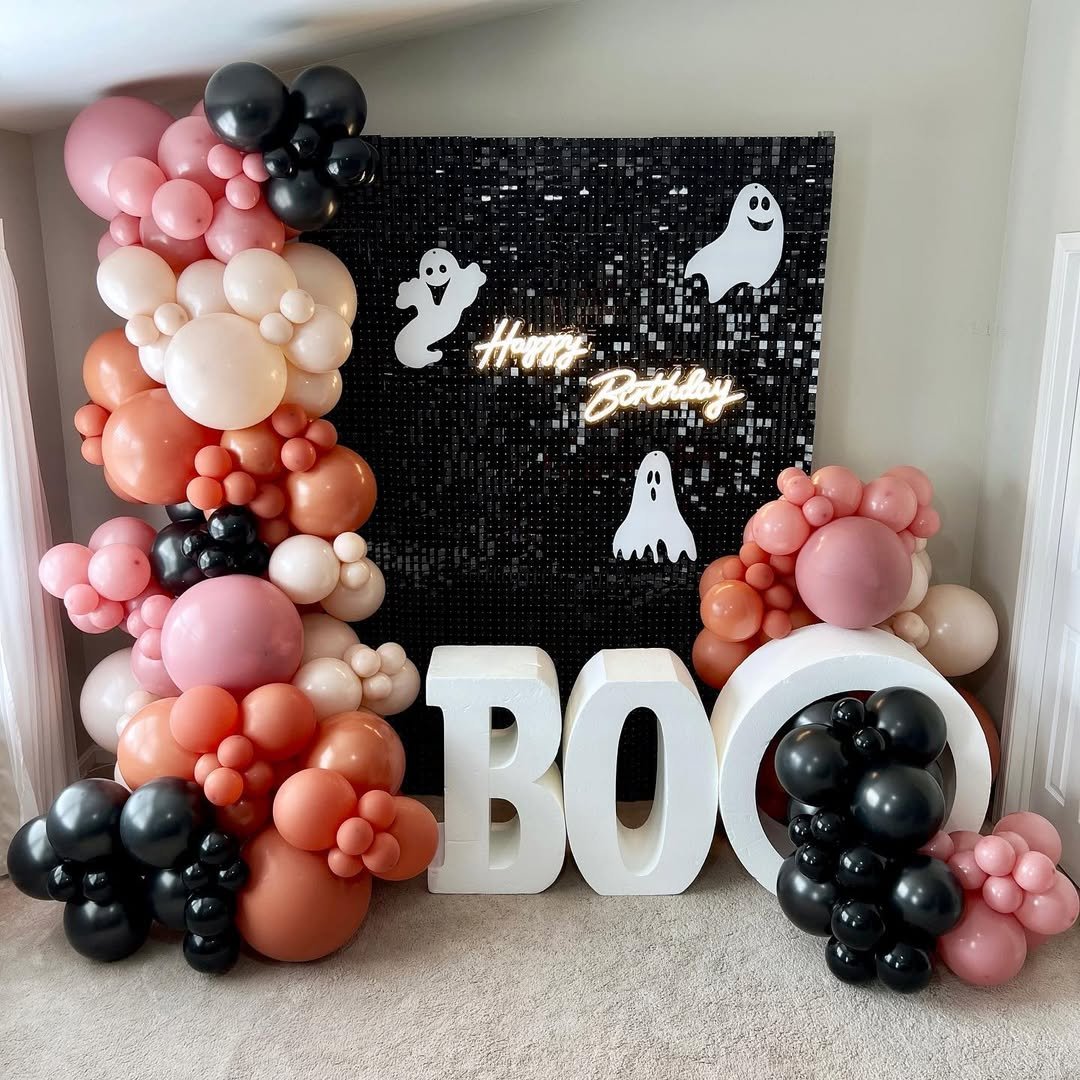 Chic Boo Backdrop 