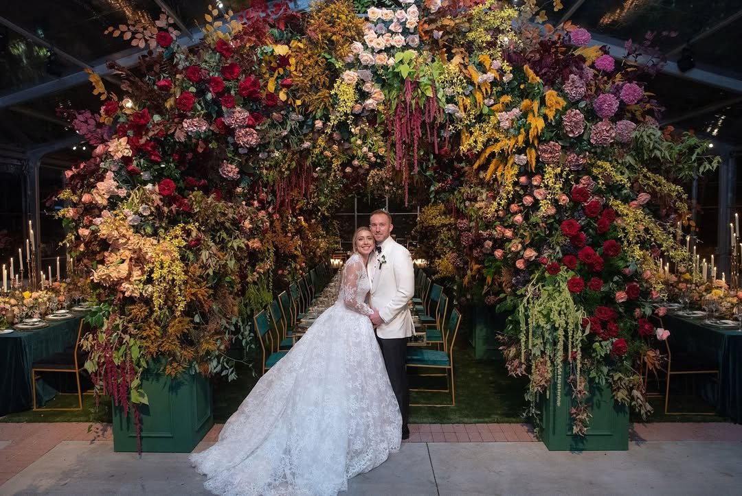 Floral Tunnel Fantasy 