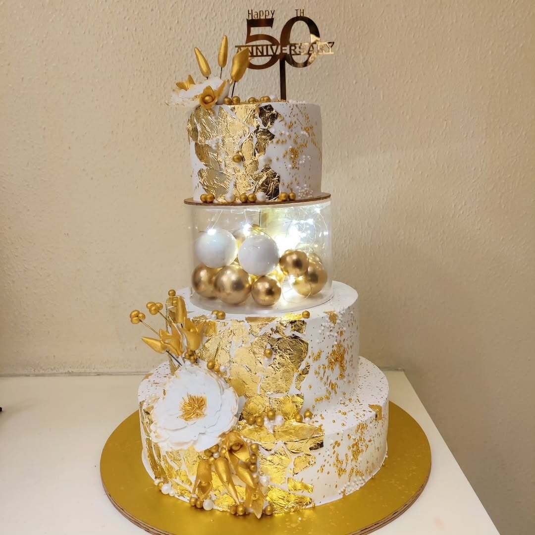 Gilded Artistry 