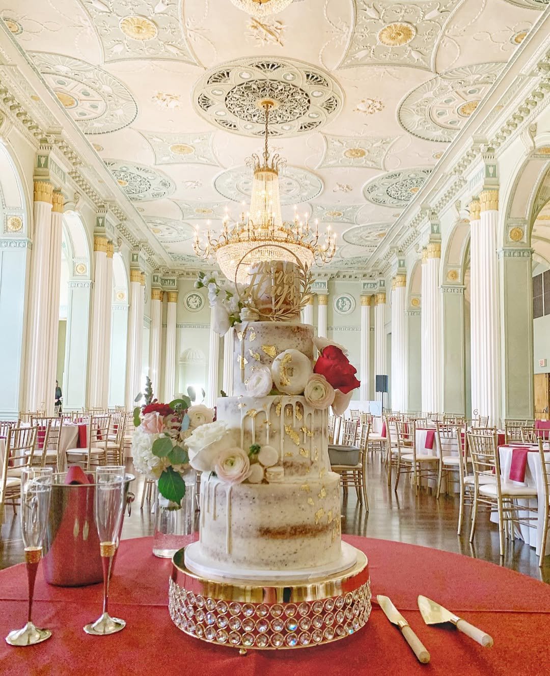 Gilded Grandeur 