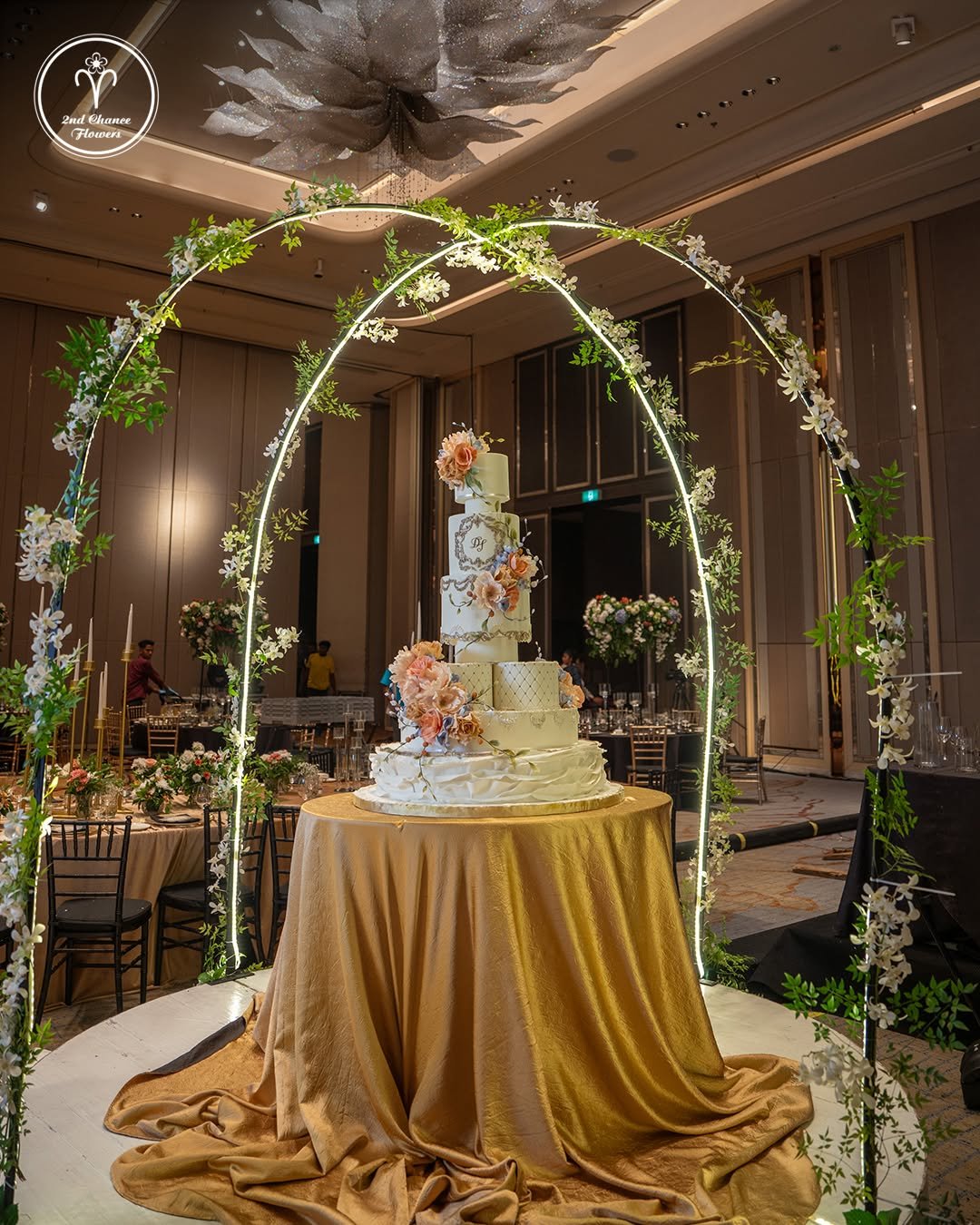 Golden Arch Elegance 
