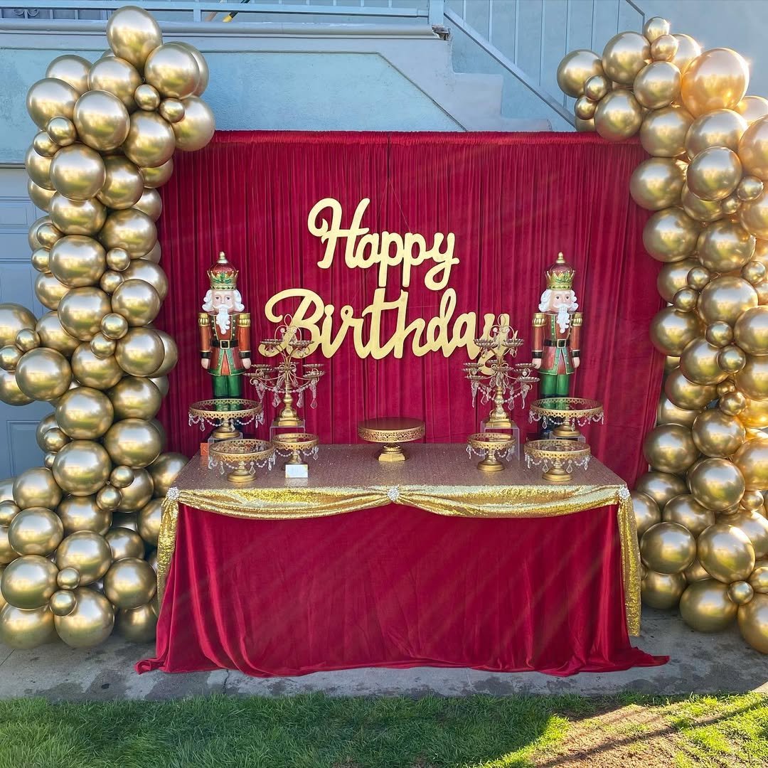  Golden Nutcracker Elegance 