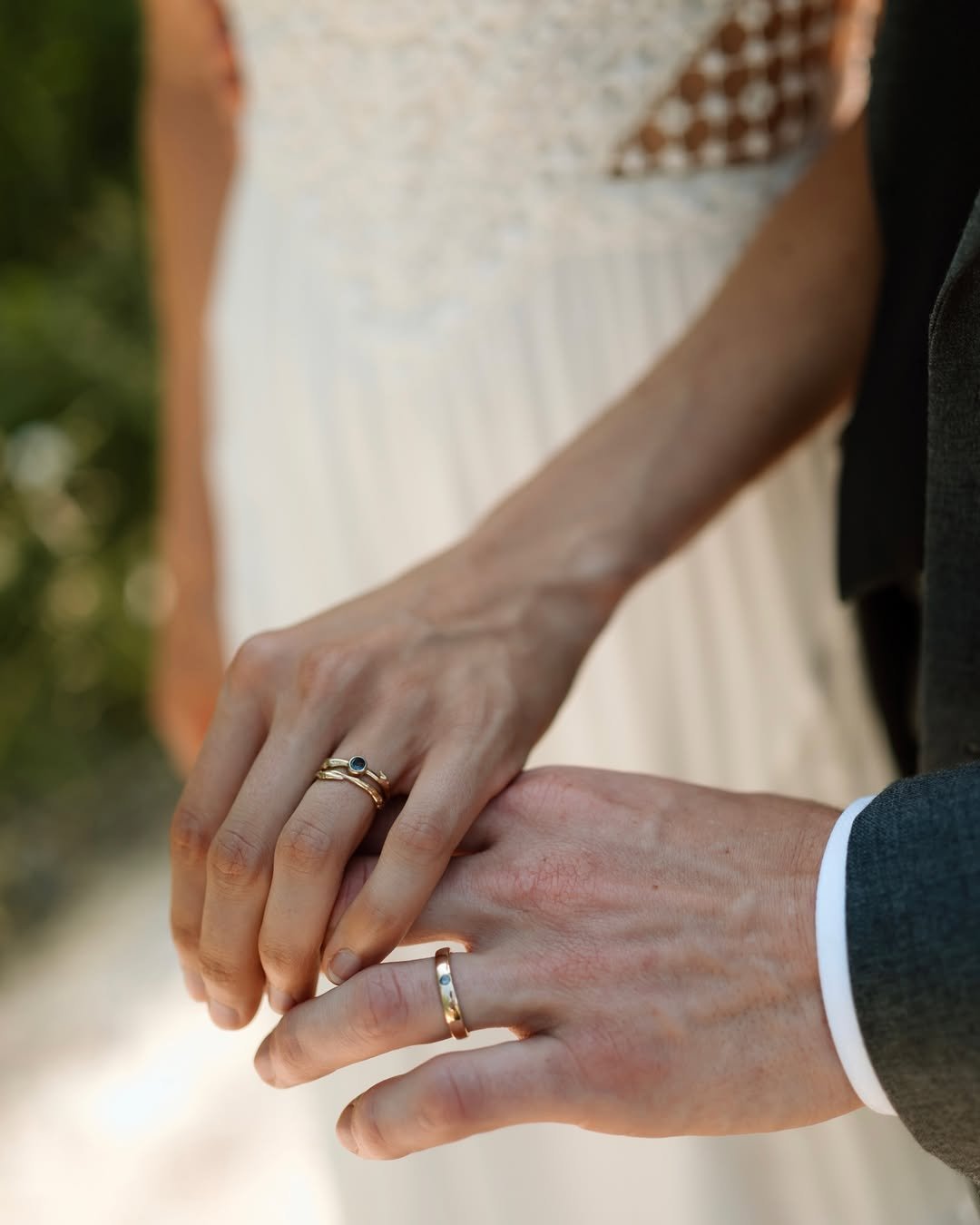  Golden Vows 