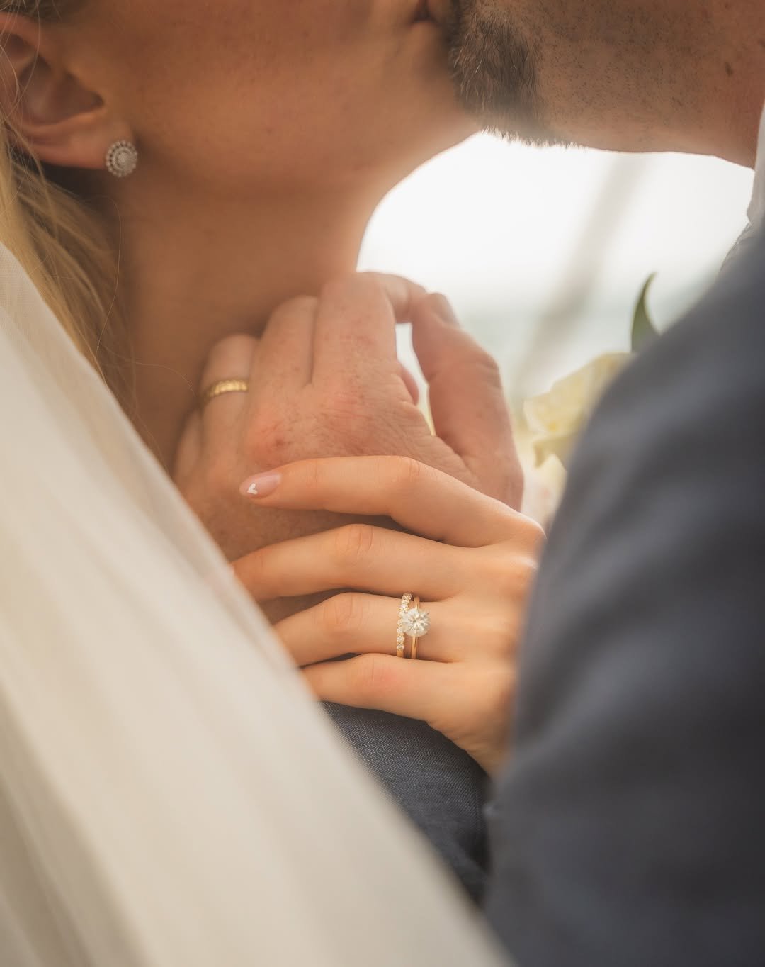  Kiss of Forever