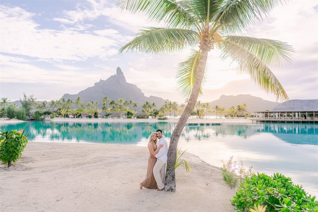 Lagoon Romance