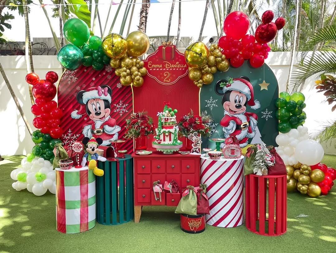 Minnie & Mickey Holiday Bash