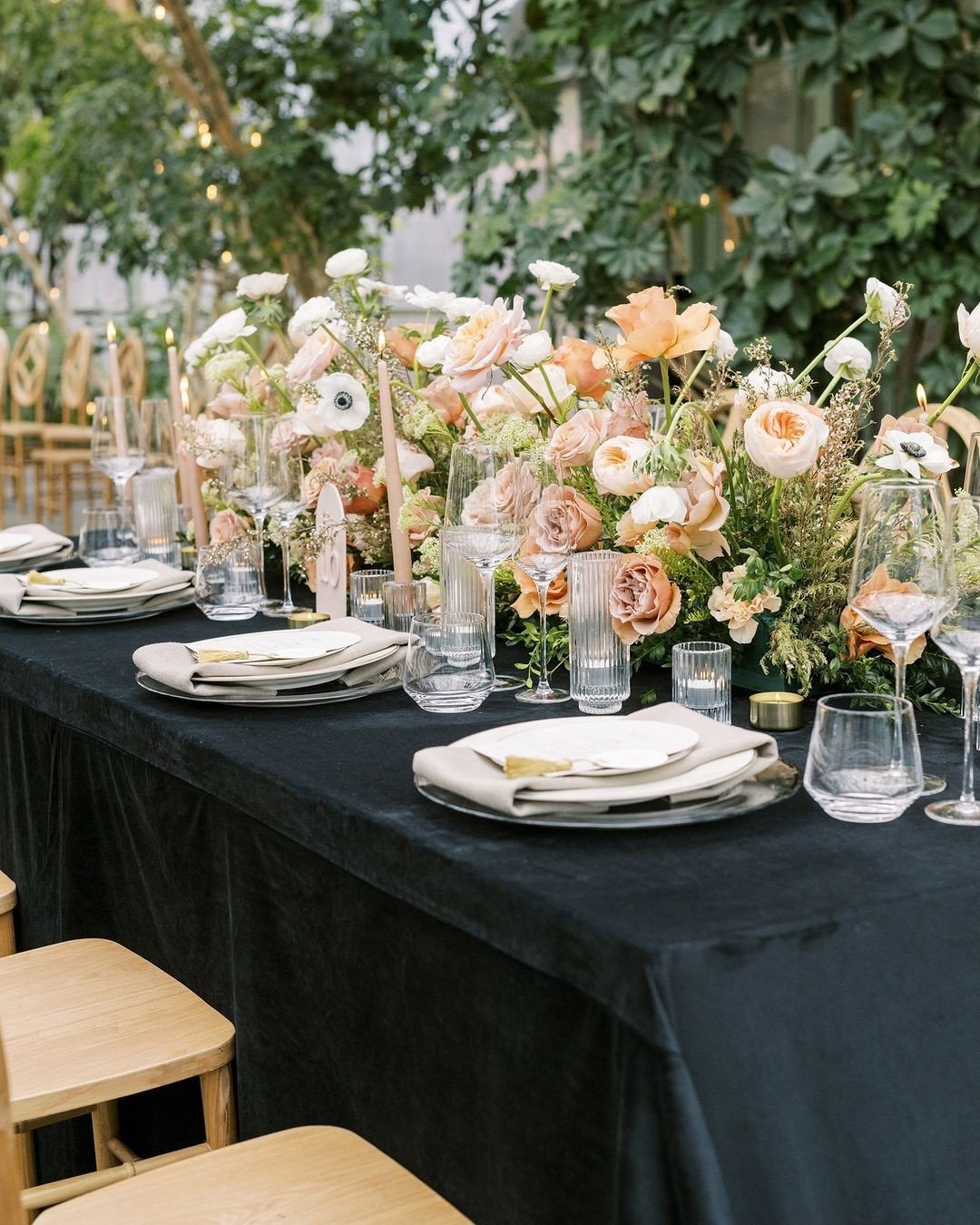 Modern Luxe Blooms 