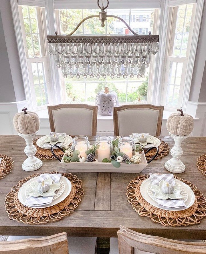 Neutral Farmhouse Glow 