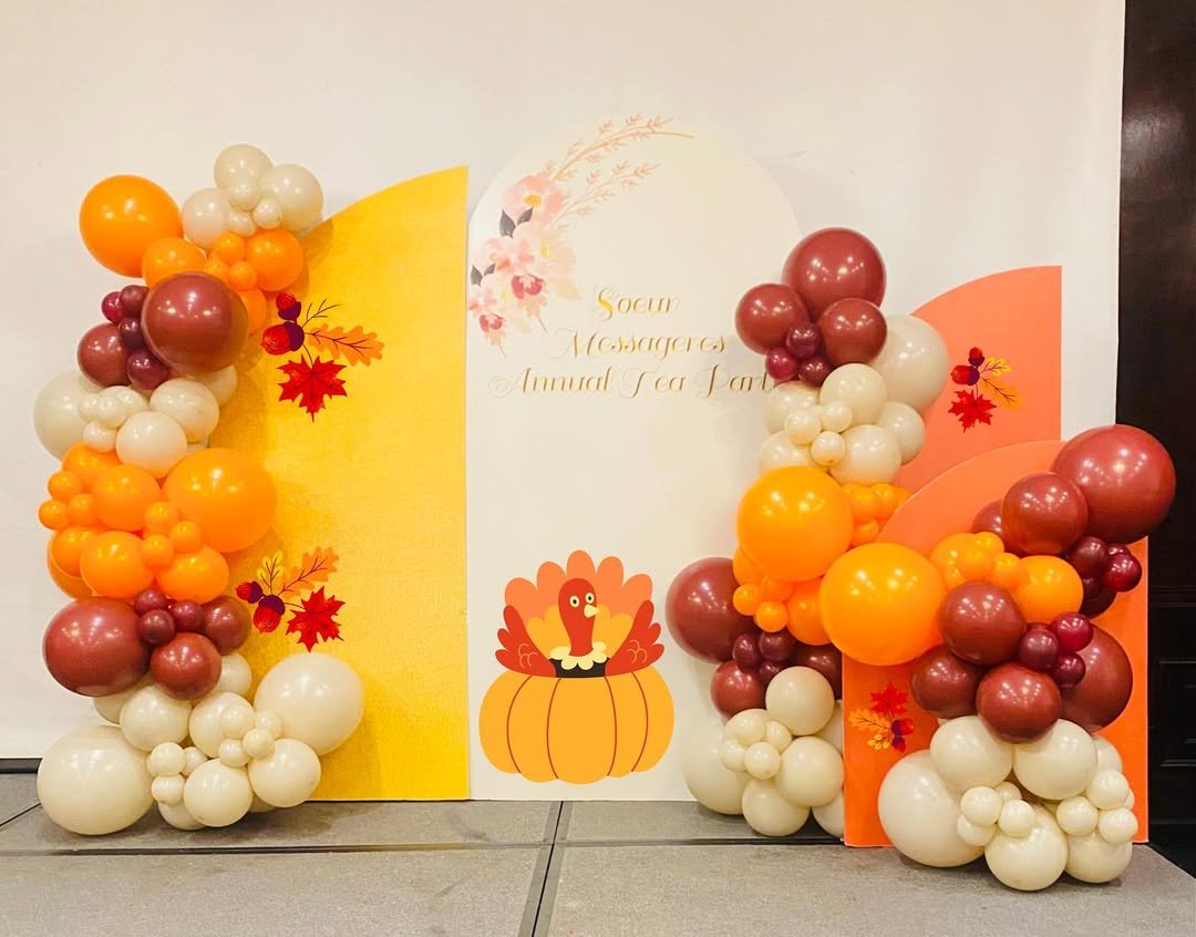 Playful Balloon Turkey Stage 