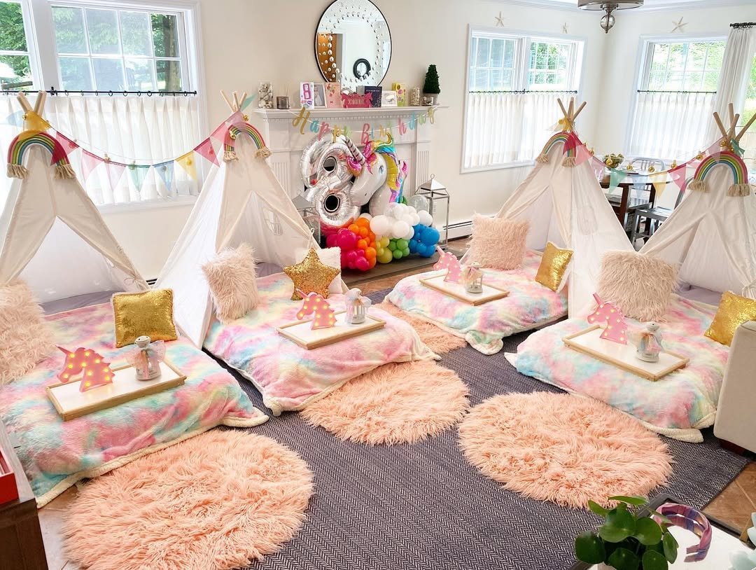 Rainbow Sleepover Party 