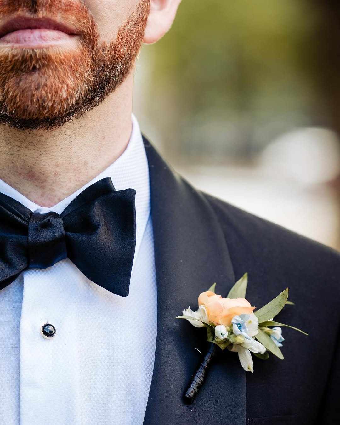  Refined Floral Twist 