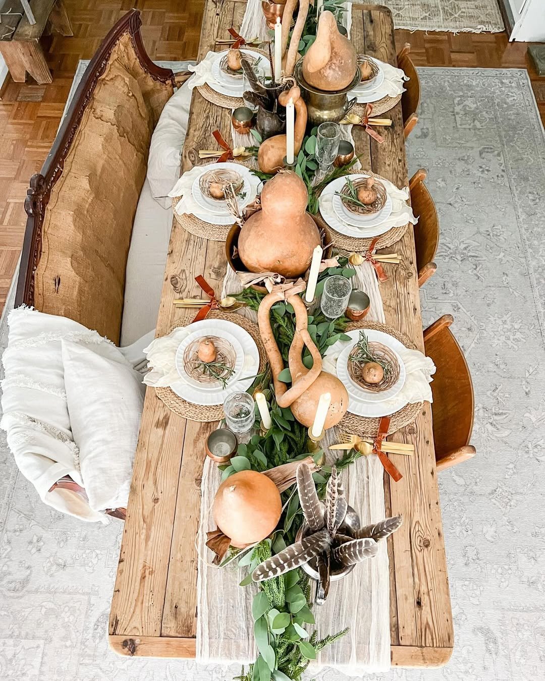  Rustic Gourd Elegance 