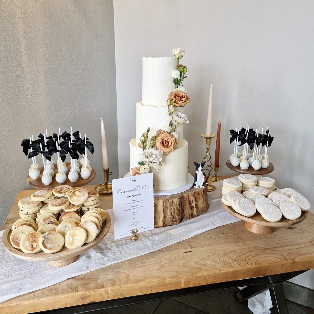  Rustic Romance Table 