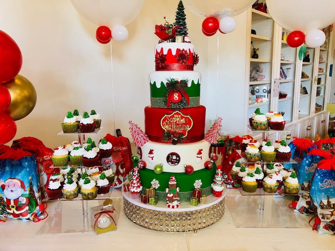 Towering Christmas Cake 