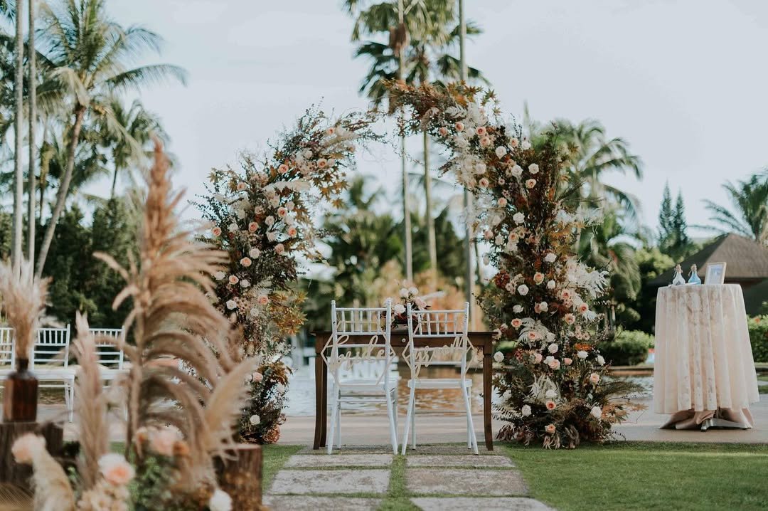 Tropical Autumn Arch