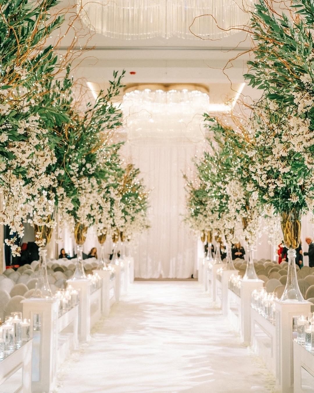 White Blossom Aisle 