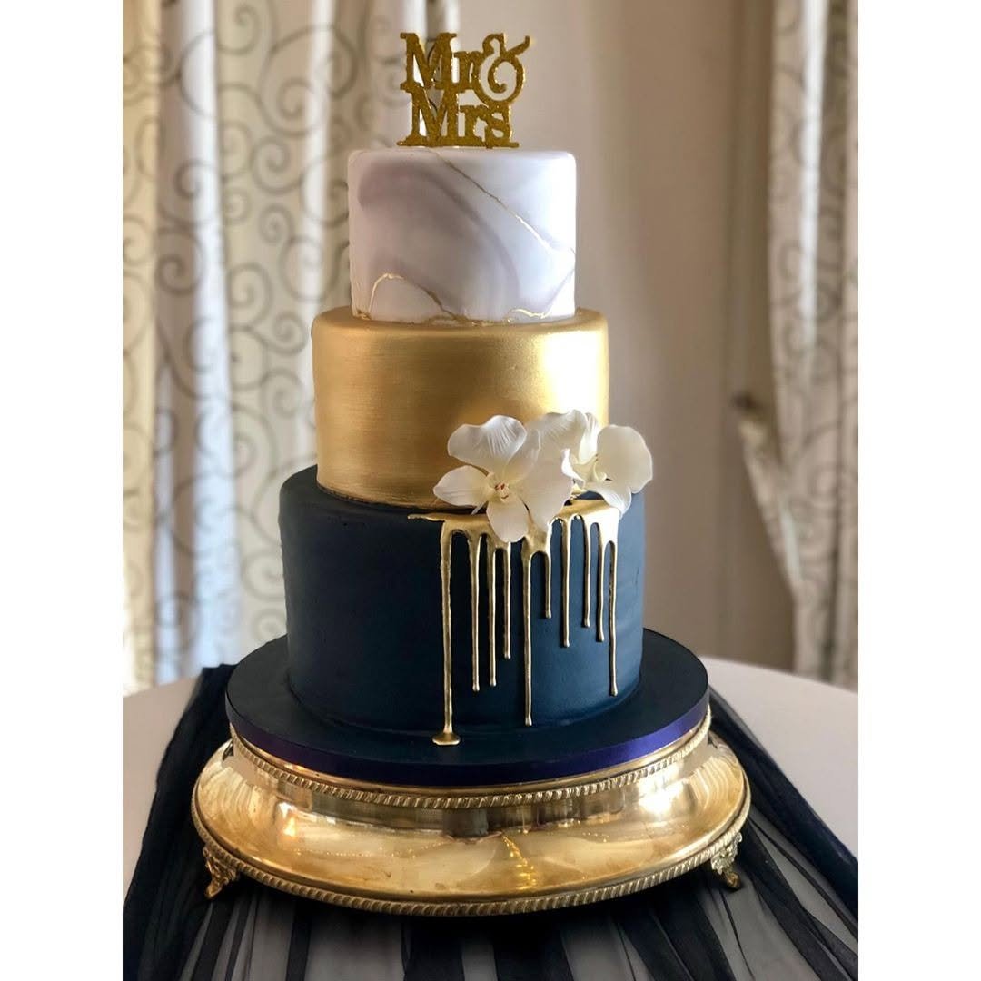 Black & Gold Statement 