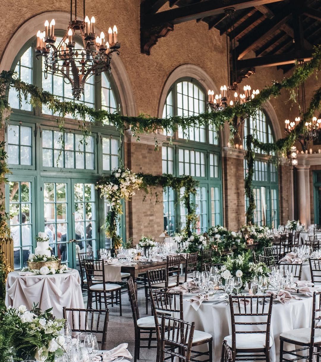 Botanical Hall Dream 