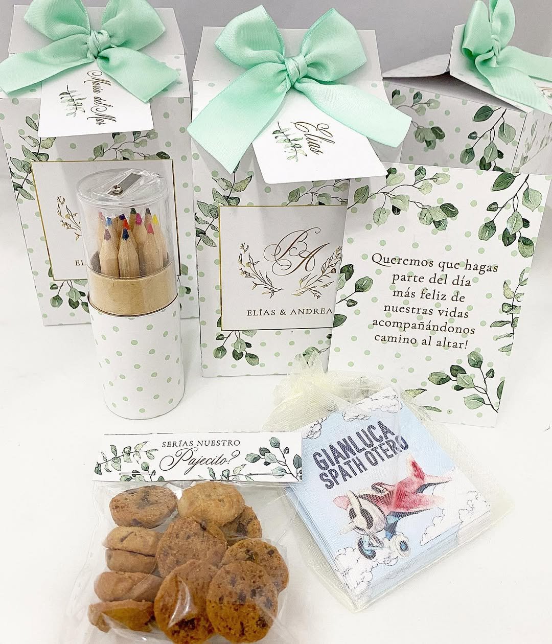 Botanical-Inspired Gift Set 