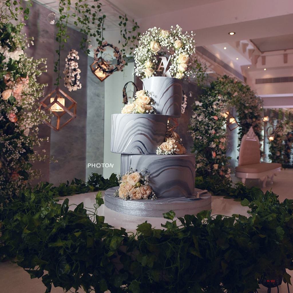 Botanical Luxe Marble