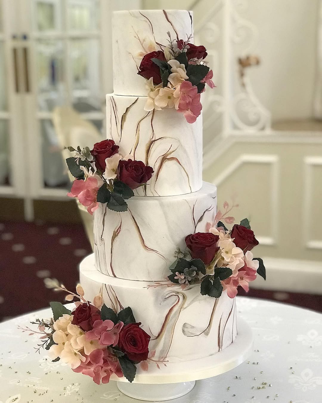 Burgundy Vein Romance 