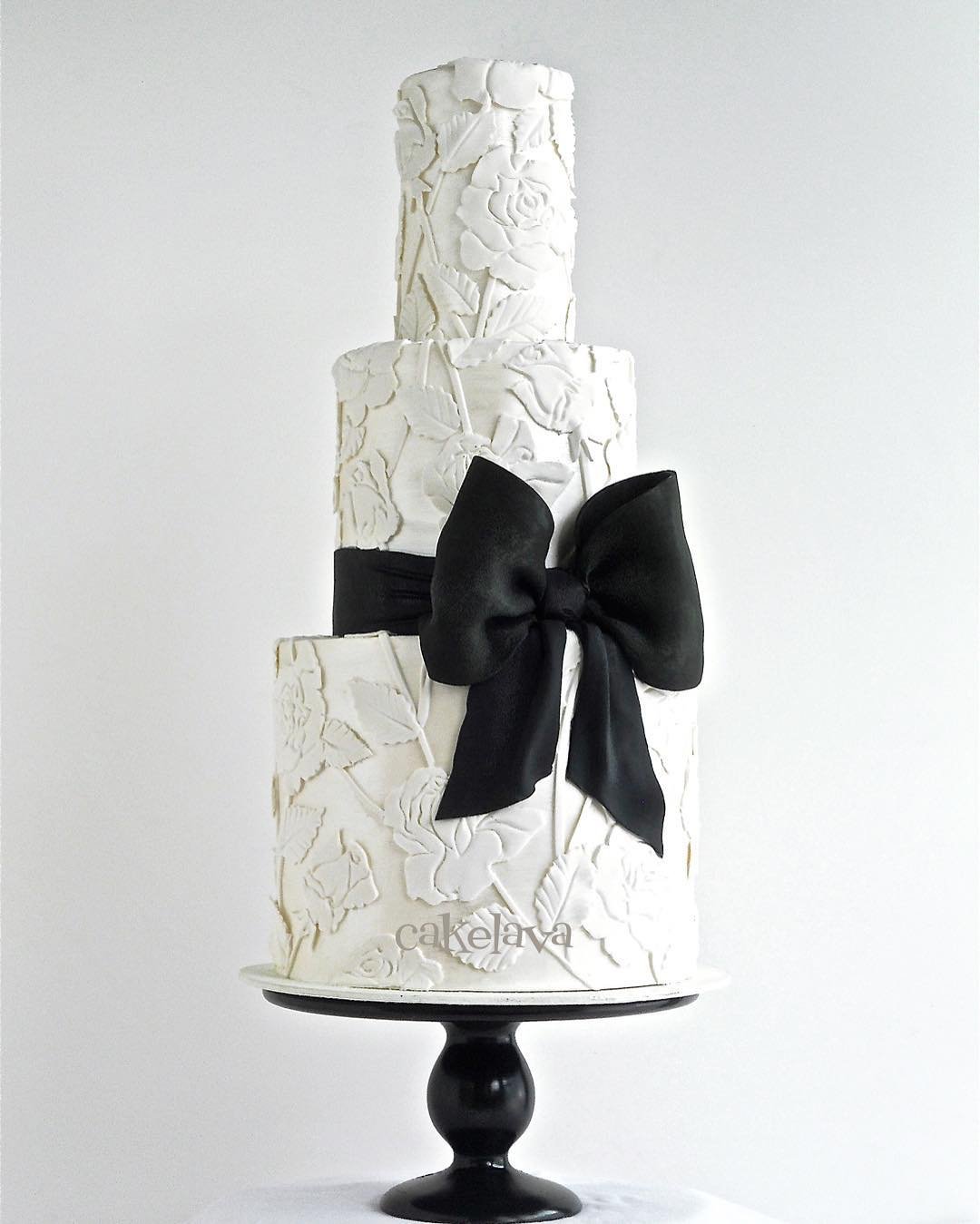 Classic Couture Bow 