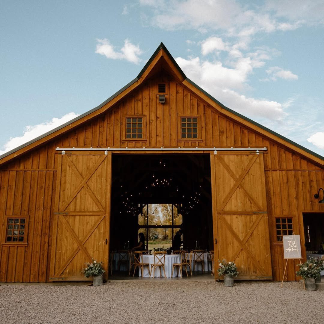 Country Glow Barn 