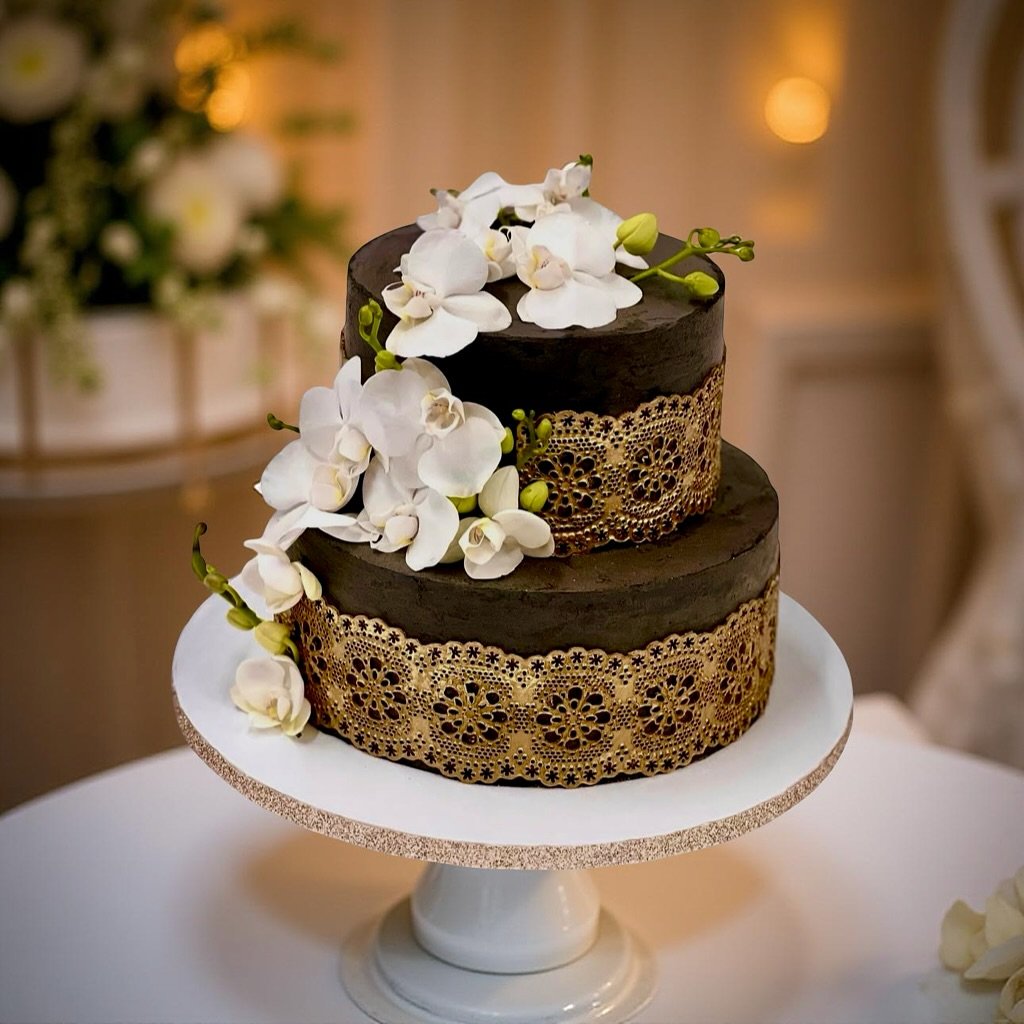 Dark Lace & Orchids 