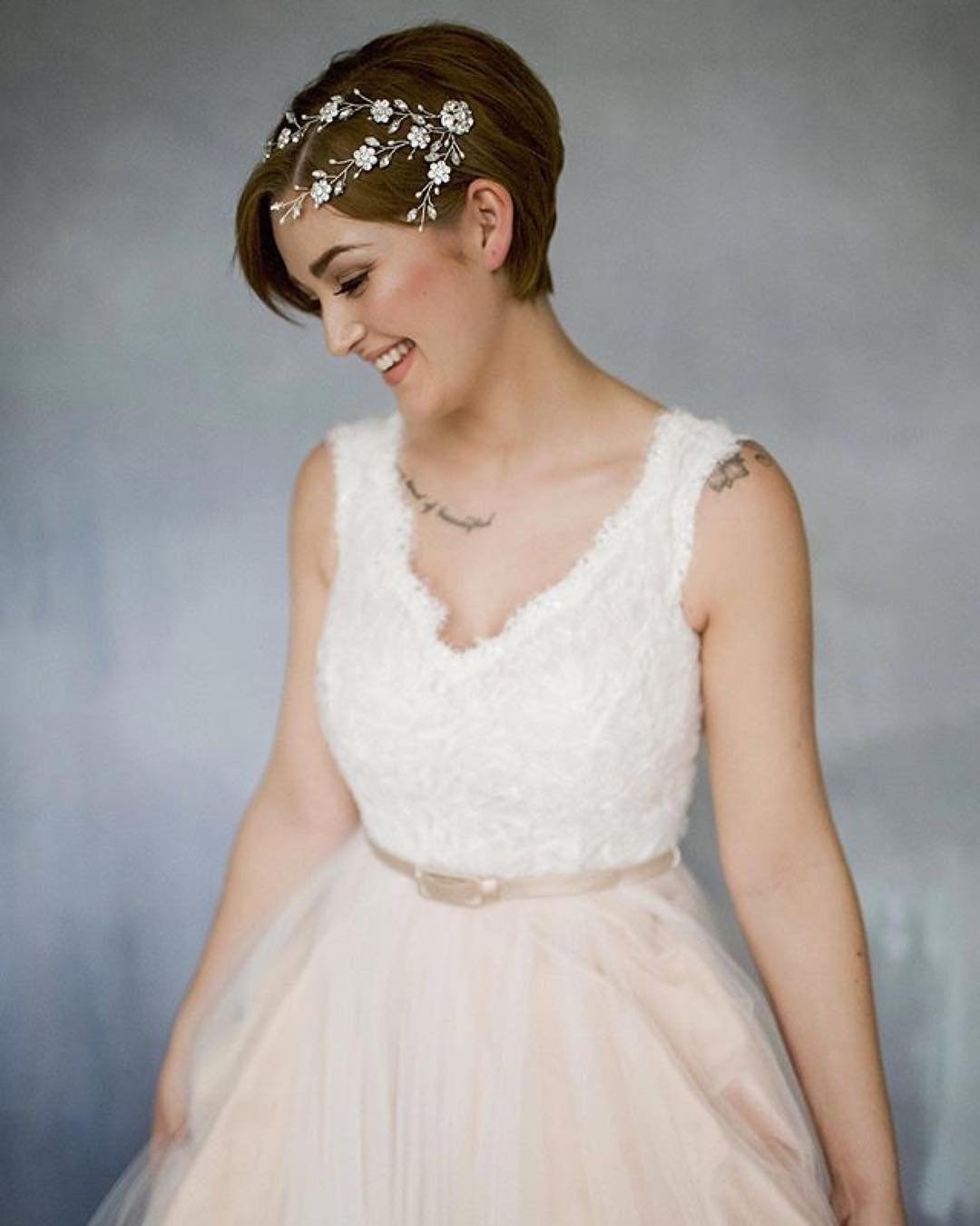 Delicate Crystal Halo