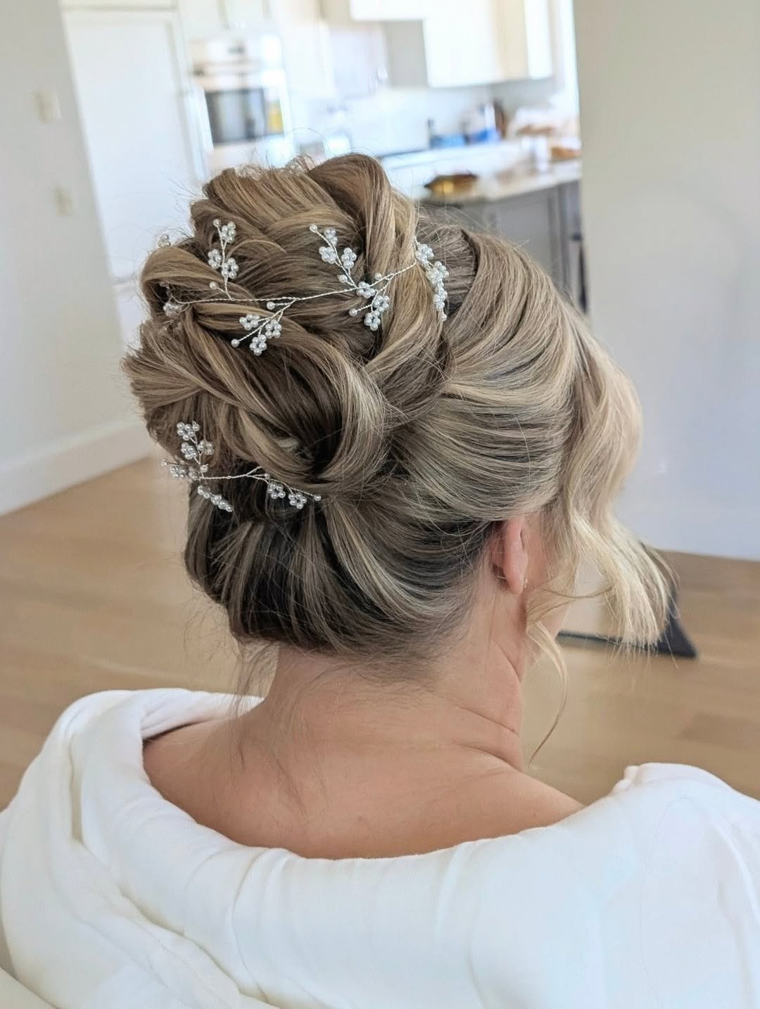 Diamond-Dust Updo