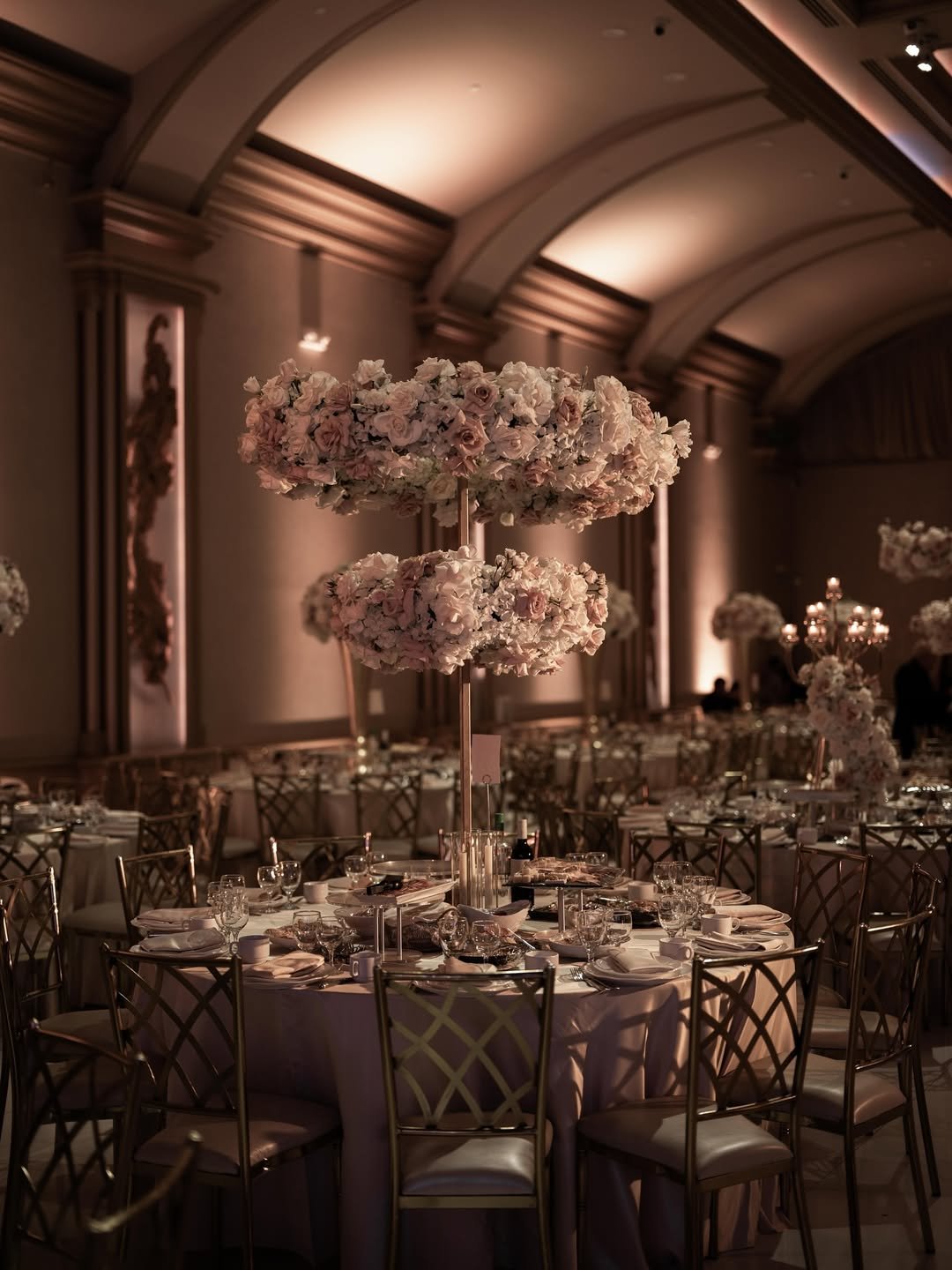 Double-Ring Floral Fantasy 