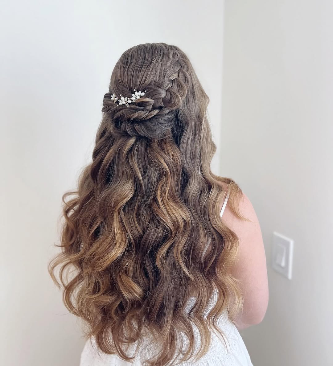 Fairytale Crown Waves