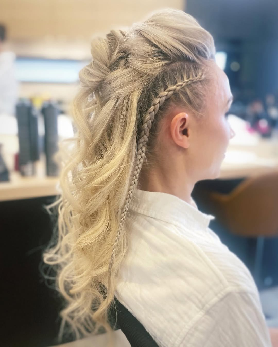 Frost-Kissed Shieldmaid 