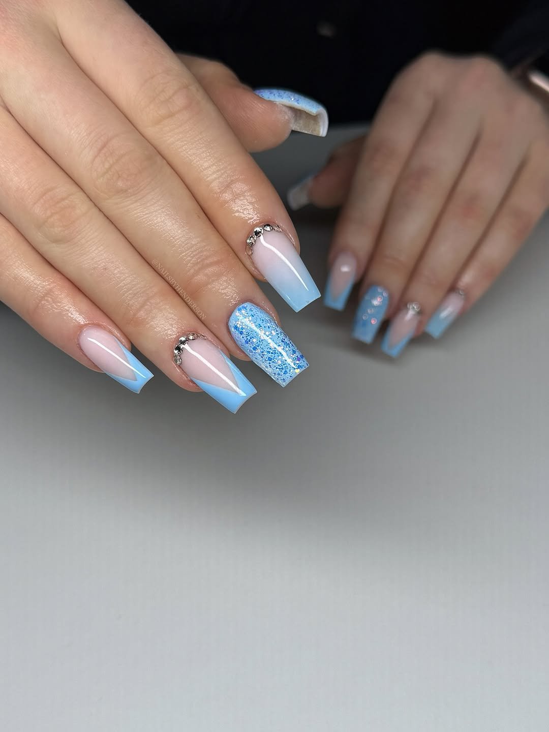 Frosted Sparkle Lines