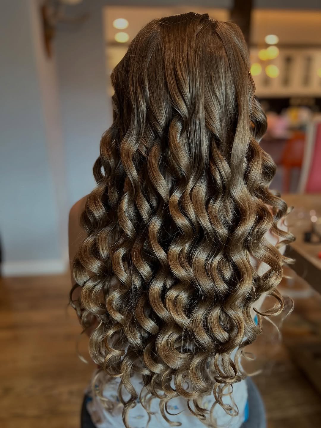 Glamorous Spiral Curls