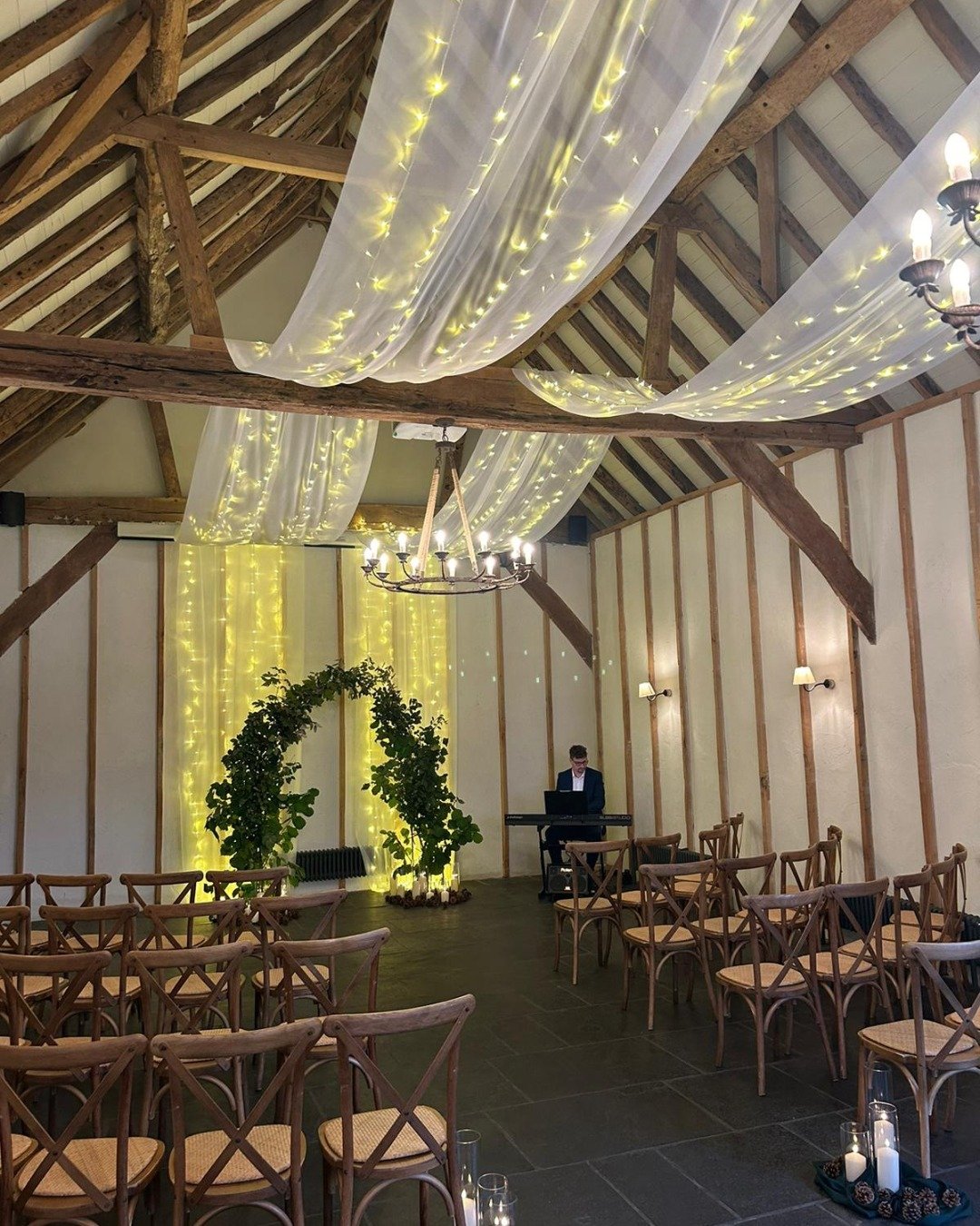 Golden Fairytale Setting 