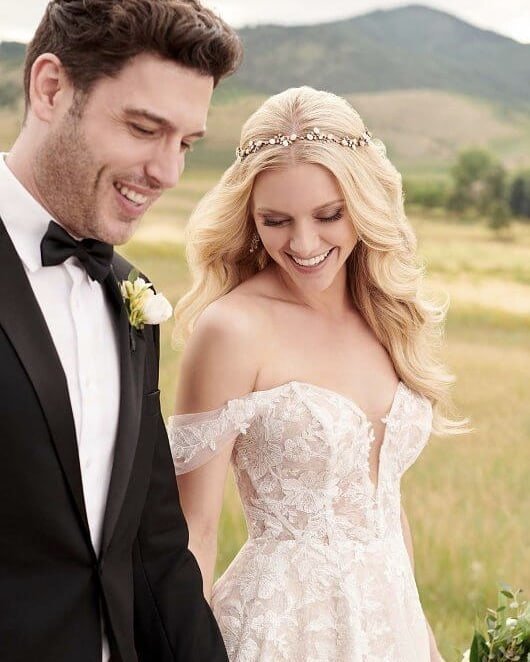  Golden Meadow Elegance 