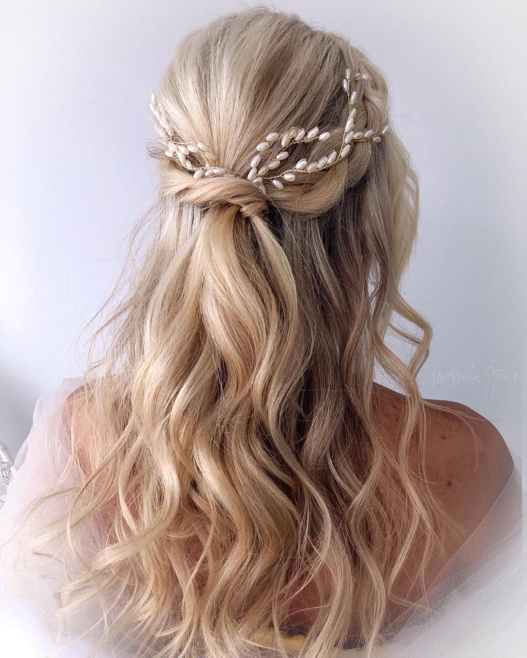 Golden Pearl Radiance