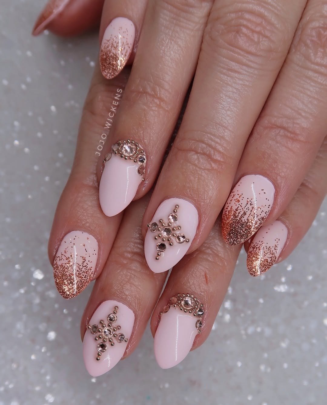 Golden Starburst Glam