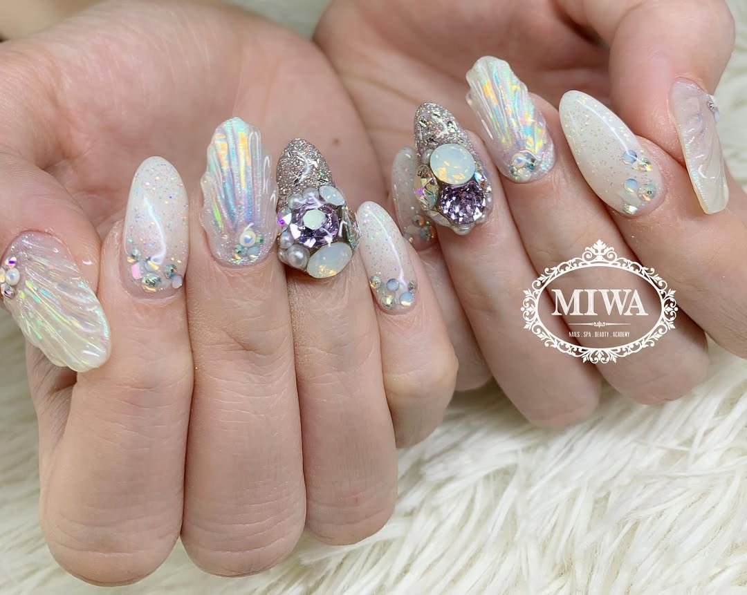 Iridescent Shell Magic 