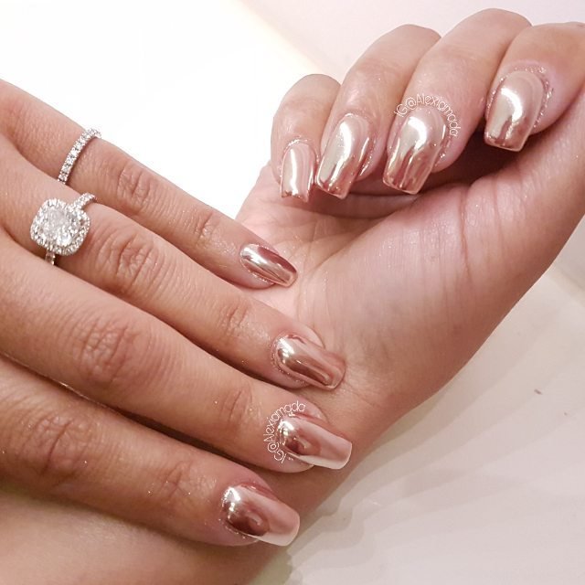 Metallic Mirror Finish