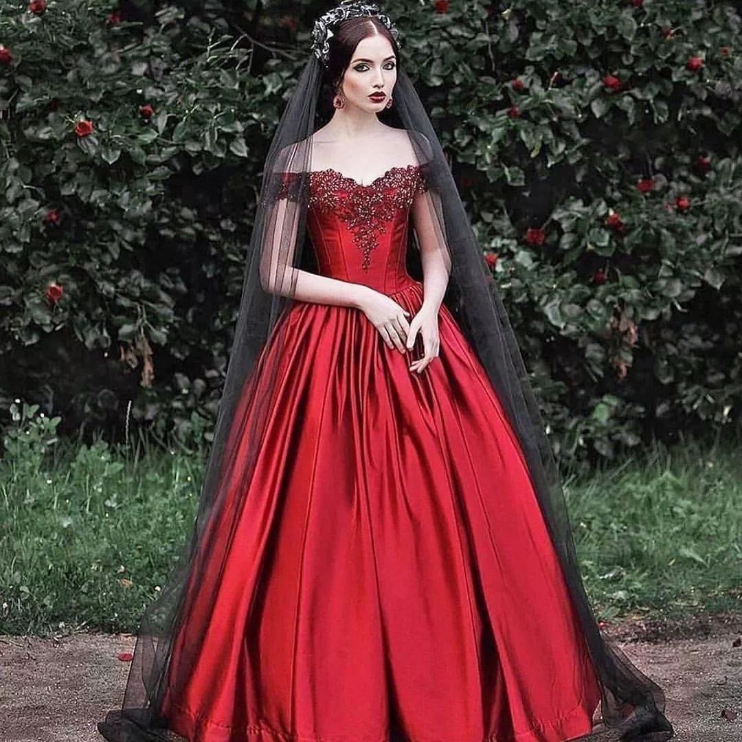 Midnight Tulle Dreams