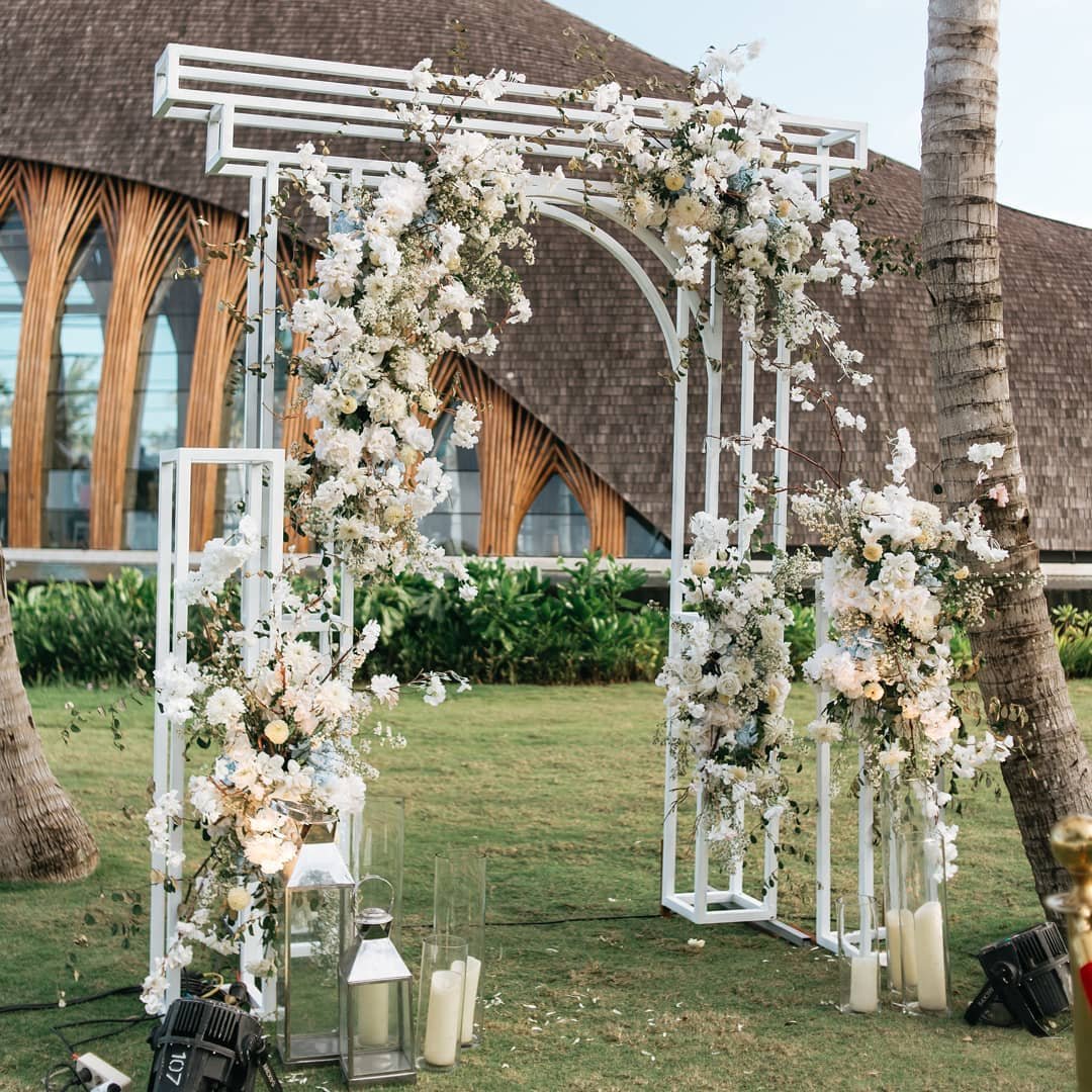  Modern Maritime Arch 