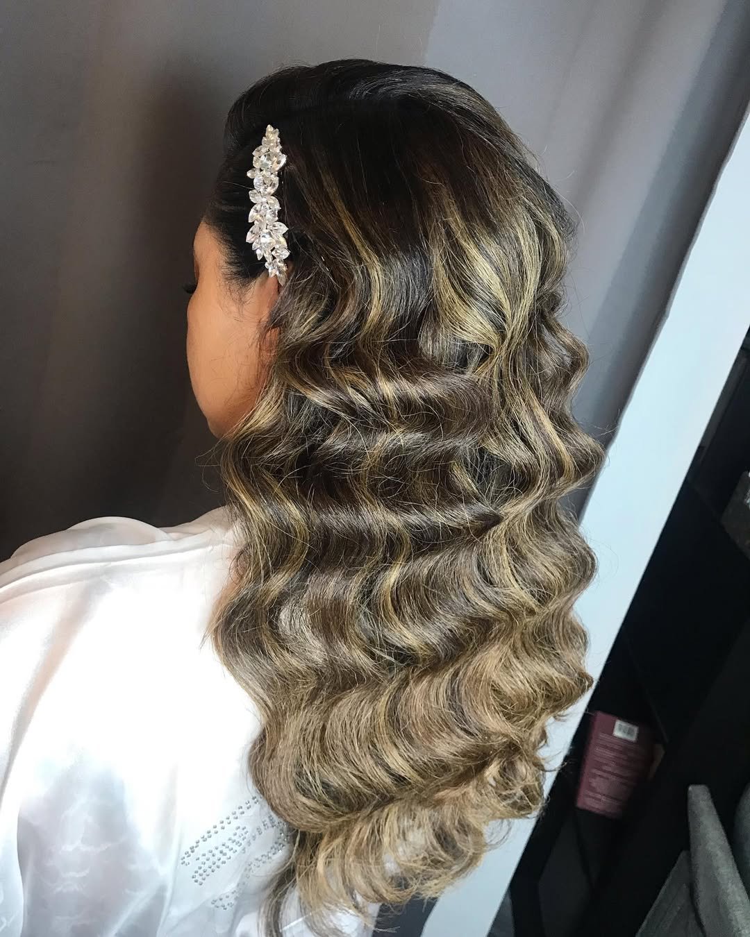 Old Hollywood Glam Waves